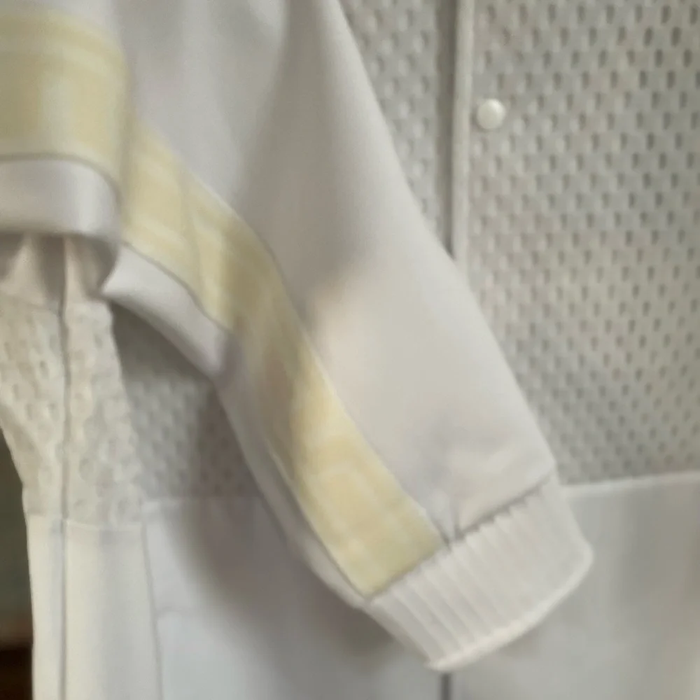 J. Lindeberg Nevaeh Coach Jacket in White - Women’s Size Medium - Picture 5 of 9